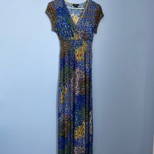 Super cute tropical dress, really good condition!